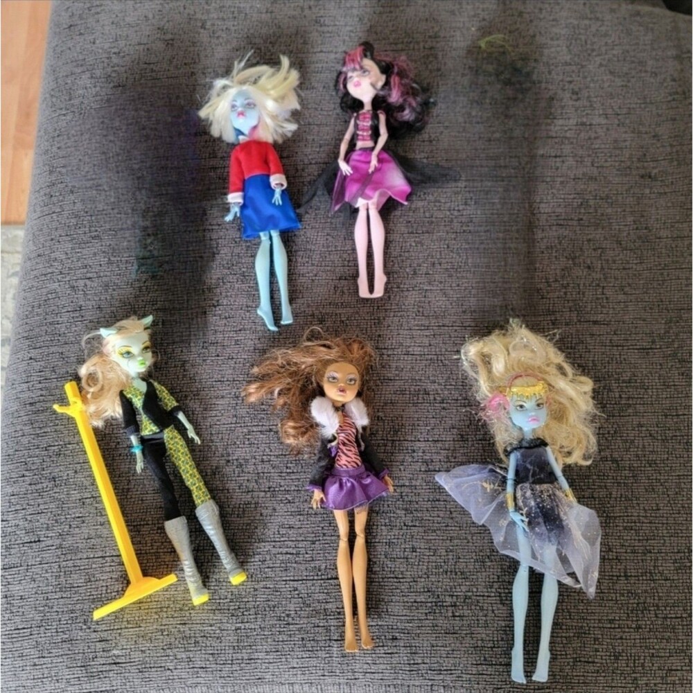 Monster High Set of 5 Dolls